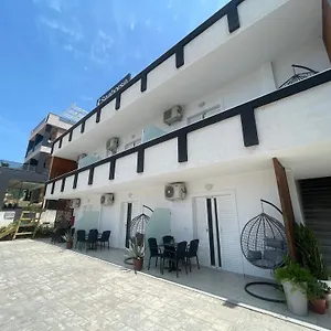 Seahorse Hotel