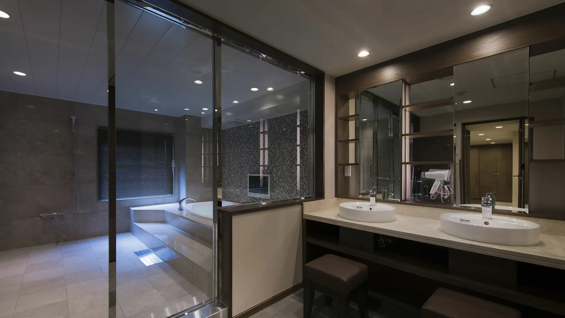 Meguroholic Hotel Tokio 3*,